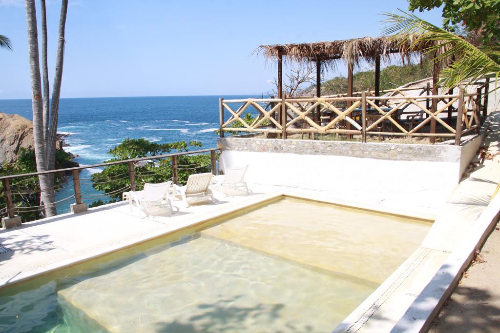 Cocos Camp Hotel Acapulco Exterior photo